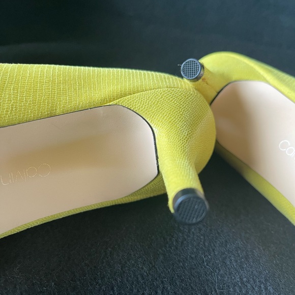 Spring Yellow Classic Pump Size 10,  Pointed Toe Reptile Textured Skin 3” Heel - Picture 3 of 8